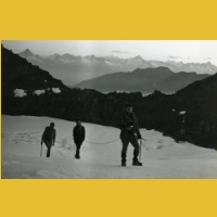 Album46-1968 August 17-25 Quer durchs Wallis-Aufmarsch zum Strahlhorn-040.jpg